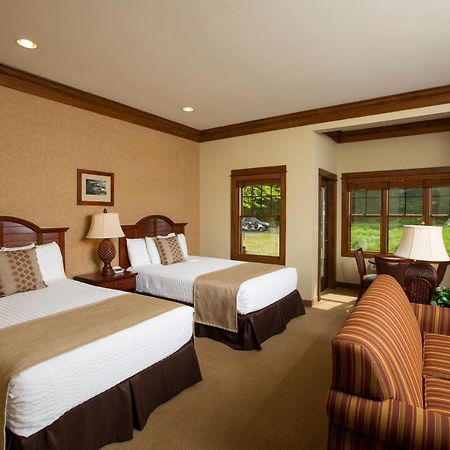The Rockwell Lake Lodge Luther Екстер'єр фото