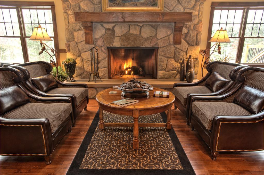 The Rockwell Lake Lodge Luther Екстер'єр фото