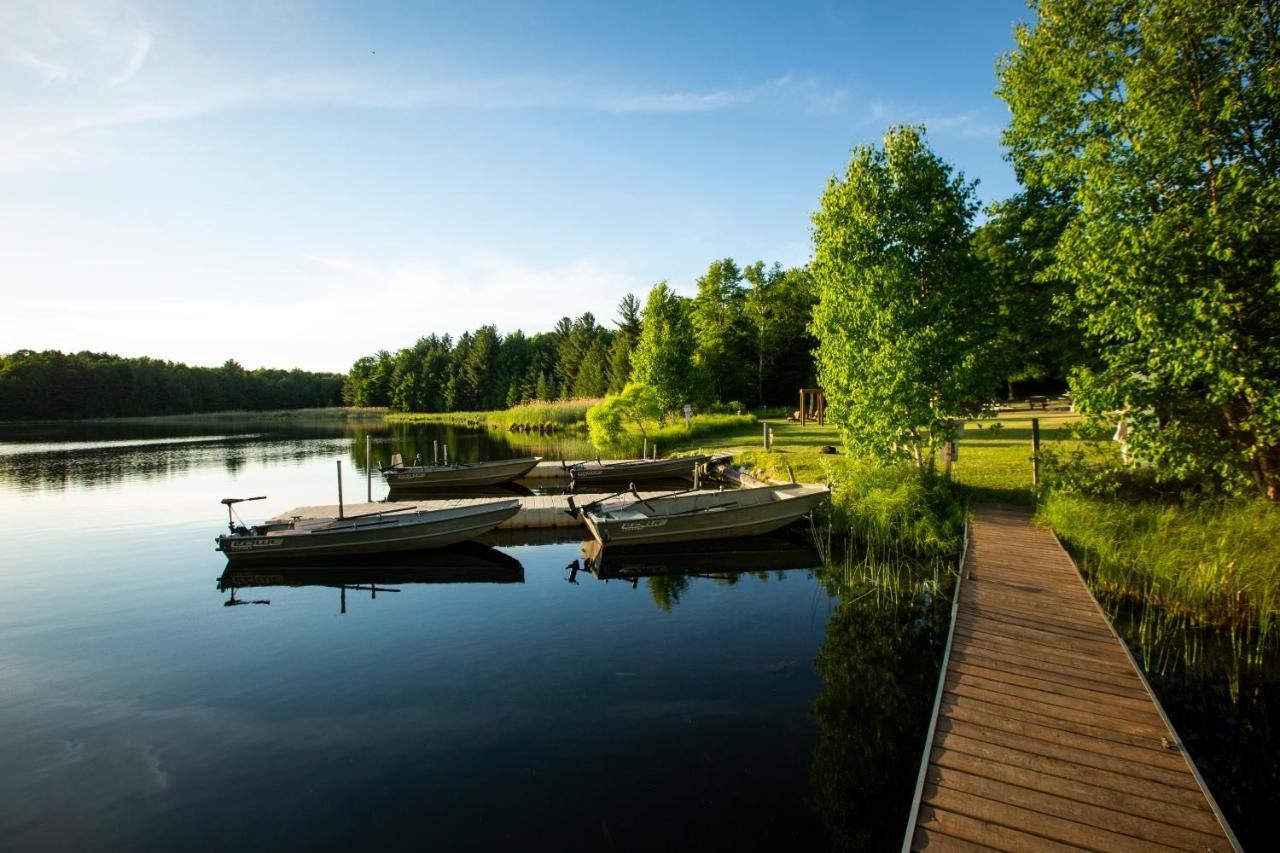 The Rockwell Lake Lodge Luther Екстер'єр фото